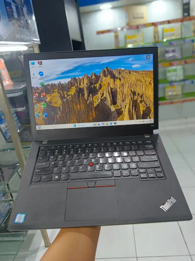 LAPTOP LENOVO CI5 TOUCHSCREEN MURAH BISA DICICIL