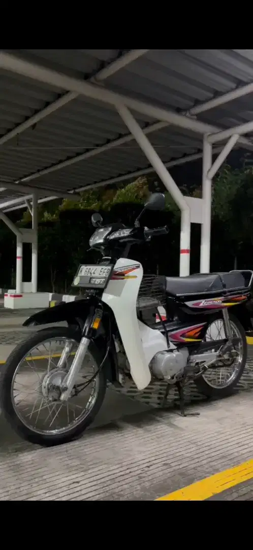 Honda astrea legenda