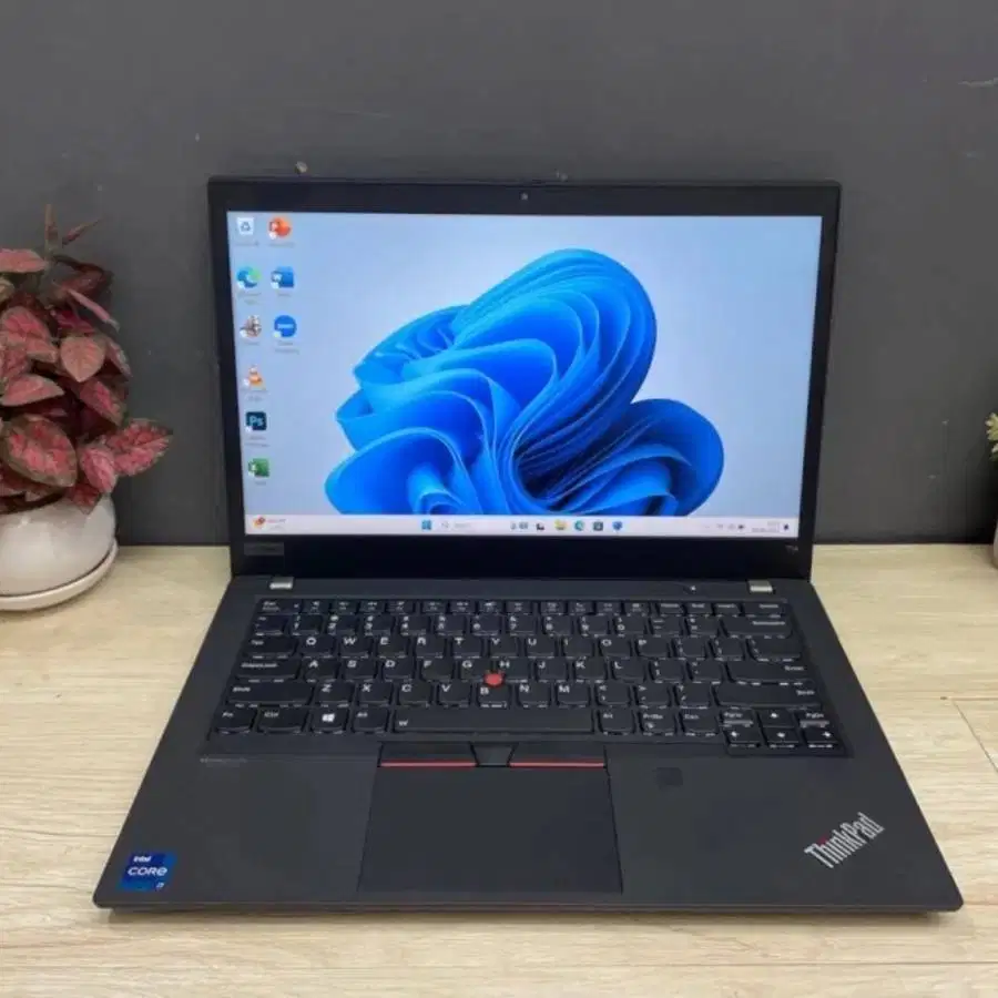 LAPTOP LENOVO THINKPAD T14 CORE i7 GEN 10, RAM 16 NVME 256GB TS D-ET