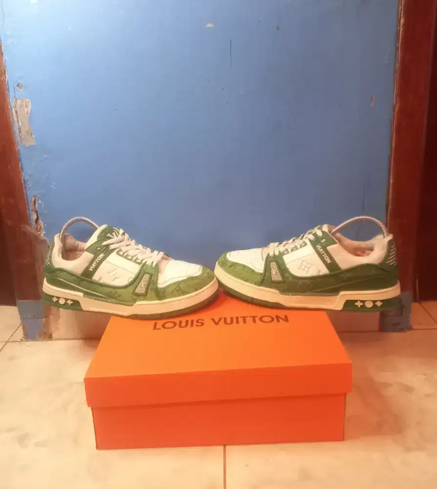 Jual cepat murah sepatu louis vuitton original italy