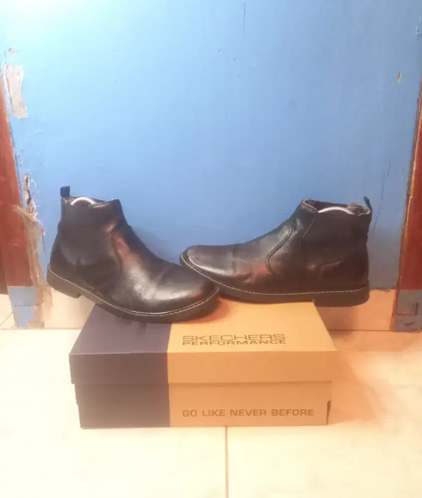 jual cepat murah sepatu skechers bregman chelsea boot full kulit ori.