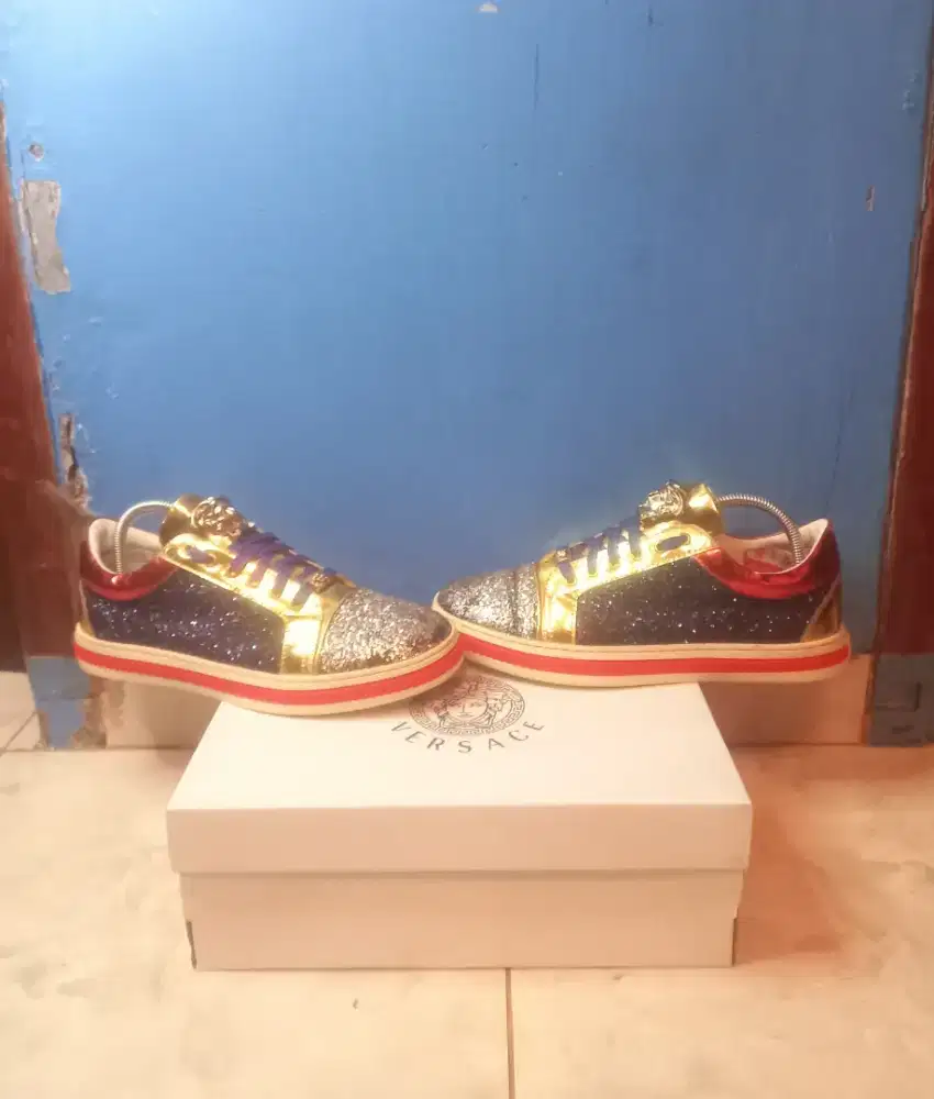 Jual cepat murah sepatu versace red bottoms istimewa original italy