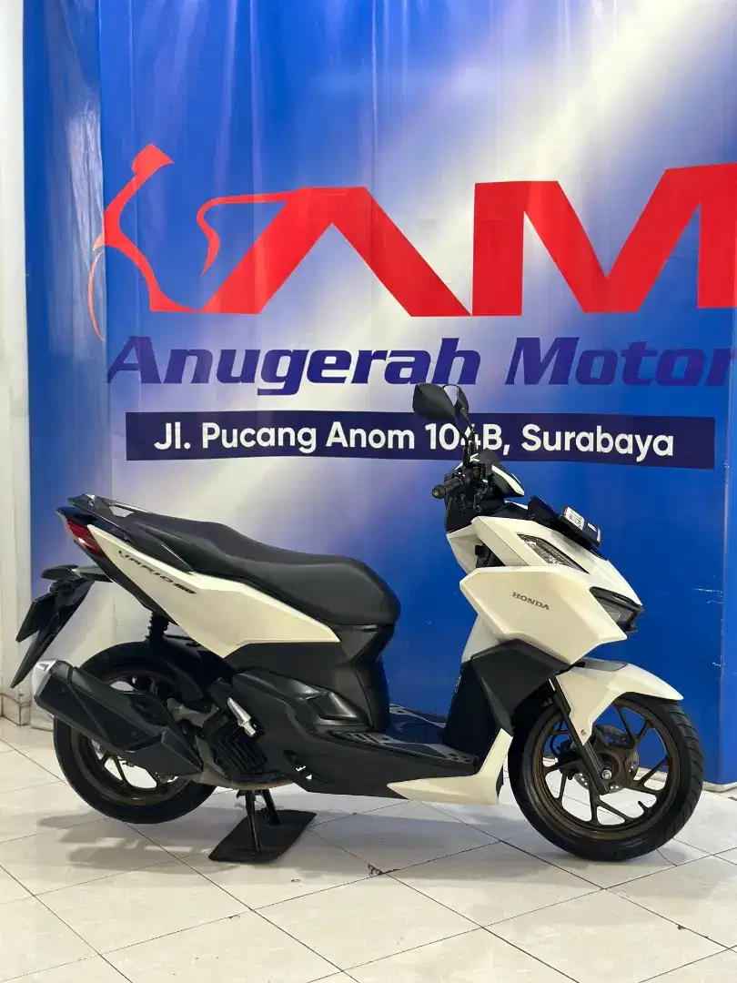 low km Honda New Vario 160 Cbs Tahun 2024 Keyless