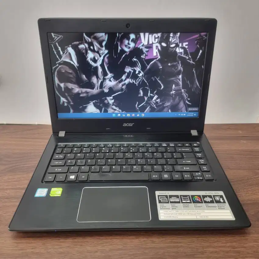 Acer Aspire E5-475G i7-7500U RAM 8GB SSD 256 GB Laptop Gaming Bekas