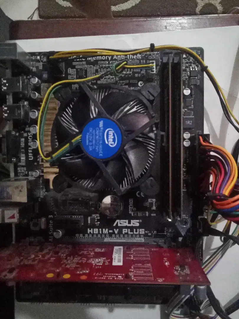 mainbord asus H81 ds2 i5 gen4 ram 8