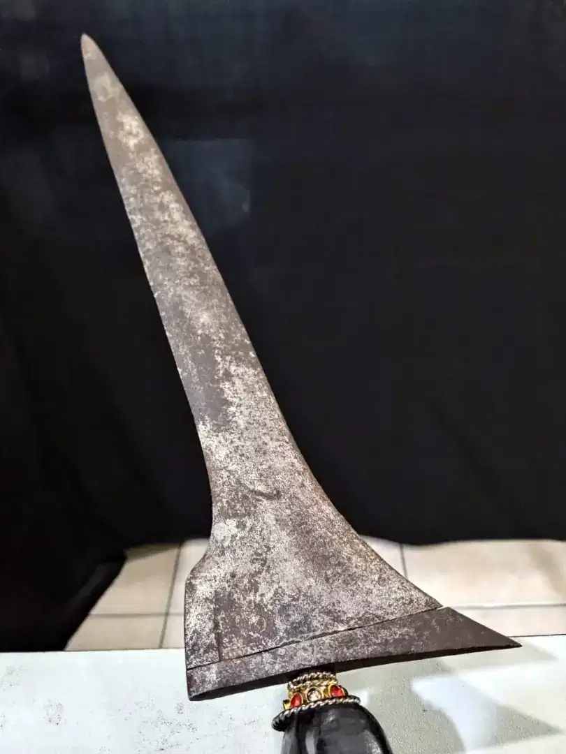 Keris pusaka brojol lombok lokasian