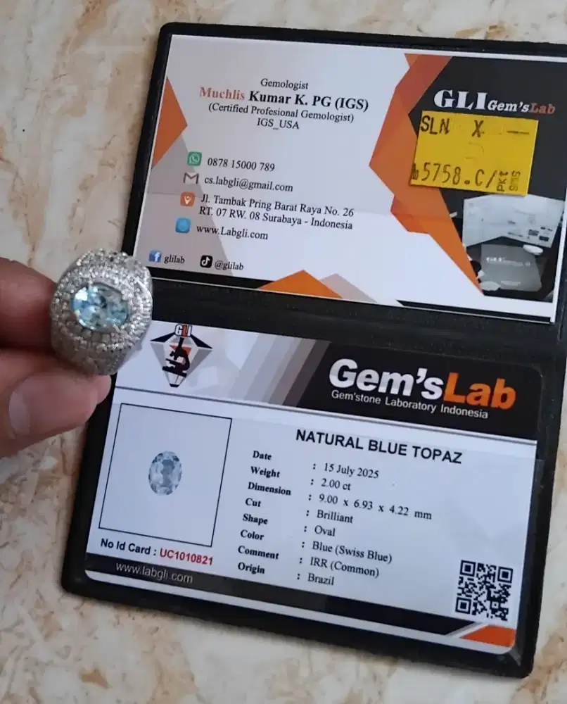 Natural Blue Topaz mewah