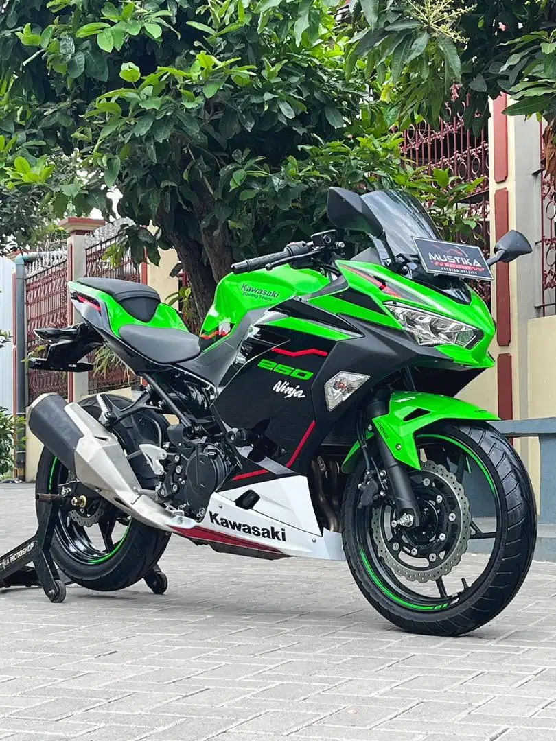 Istimewa ODO 1RB‼️Kawasaki Ninja 250 KRT ABS keyless 2022-Ayu Mustika