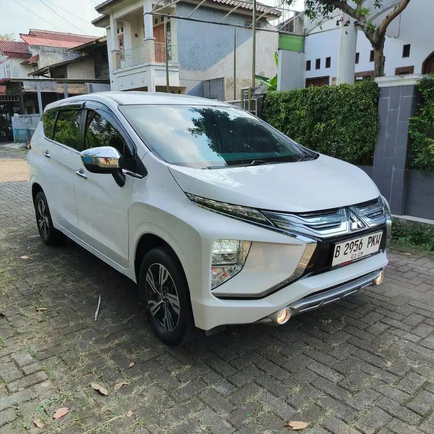 Xpander ultimate 2020 putih