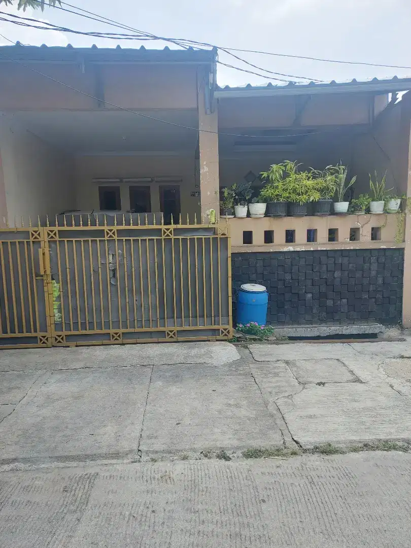 Di jual rumah SHM