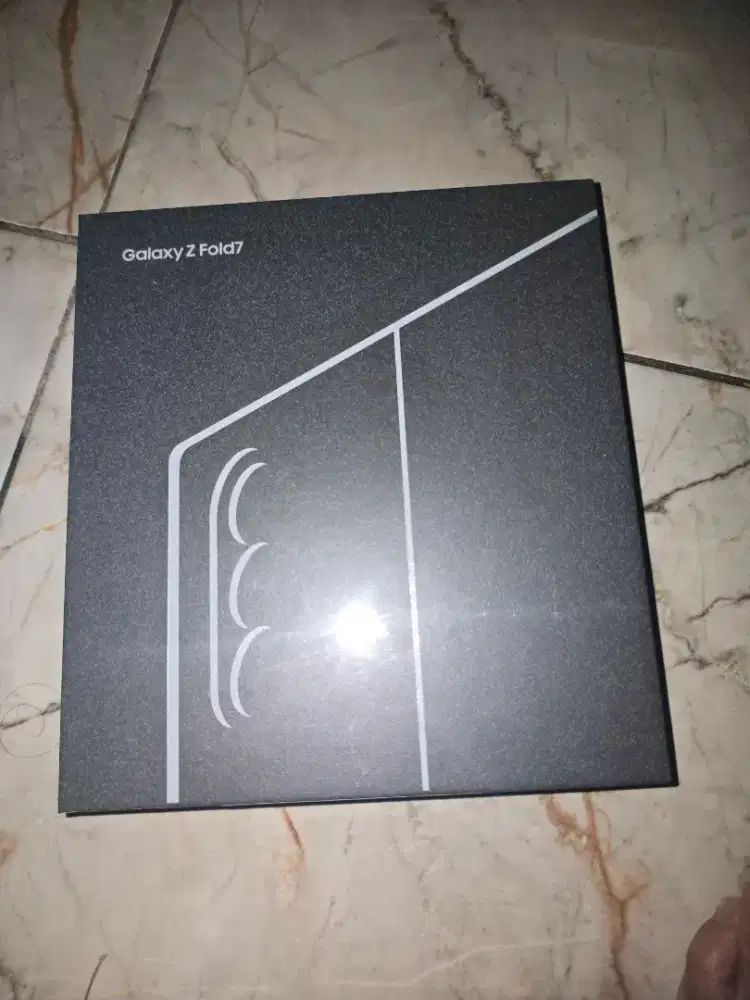 Jual/tt Z fold 7 fold7 fullset like new 512gb ori sein bukan seken