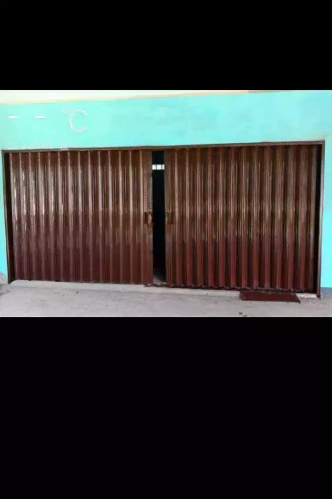 Folding gate dan rolling door