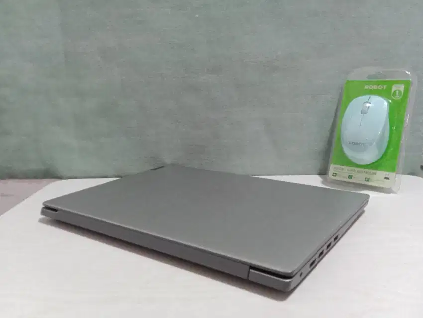 LENOVO SLIM 3-14IML05 (CORE i3-10110U / 8 GB / SSD 256 GB NVMe)
