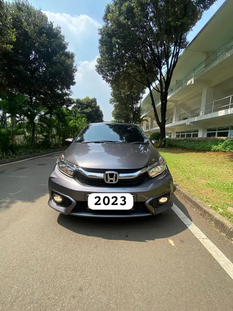 KM 16rb & PAJAK 2026 - Brio E 1.2 CVT 2023