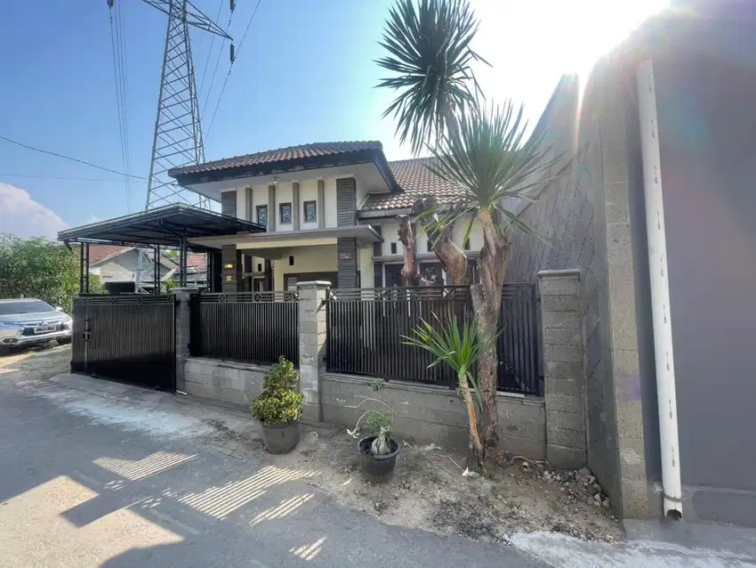 Disewakan Rumah Tahunan 3 Kamar Full AC di Kandang Perahu Estate