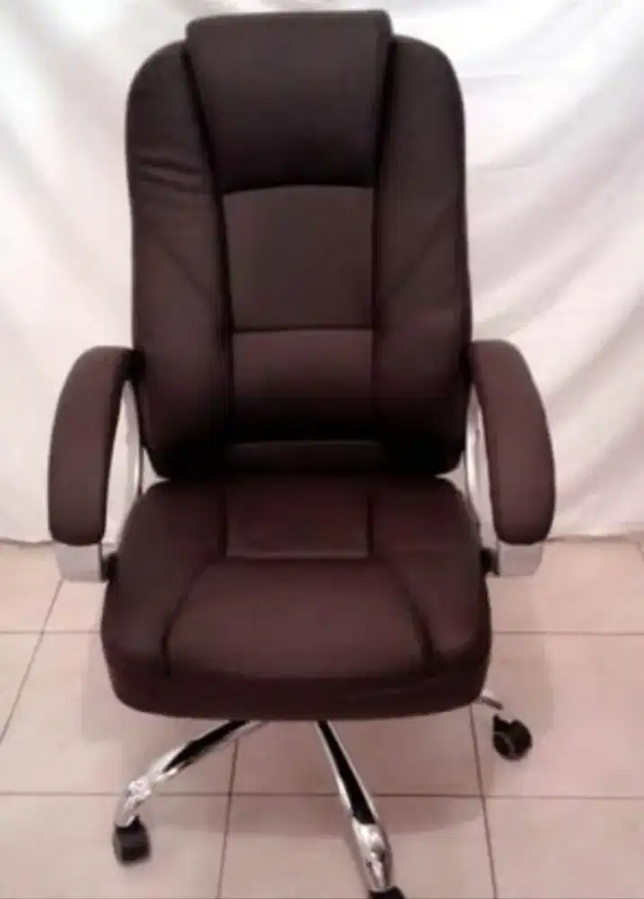 Kursi Direktur Importa IMP-OC 8018