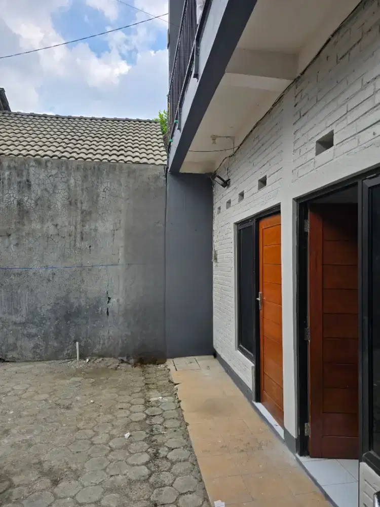 Kost Mahasiswa/i , Karyawan/wati