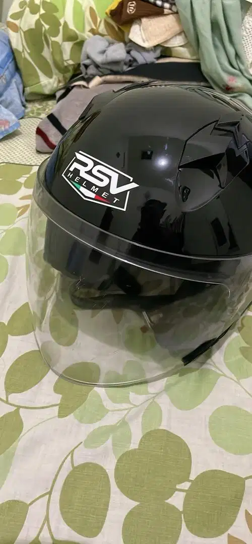 Helm rsv sv300 size L