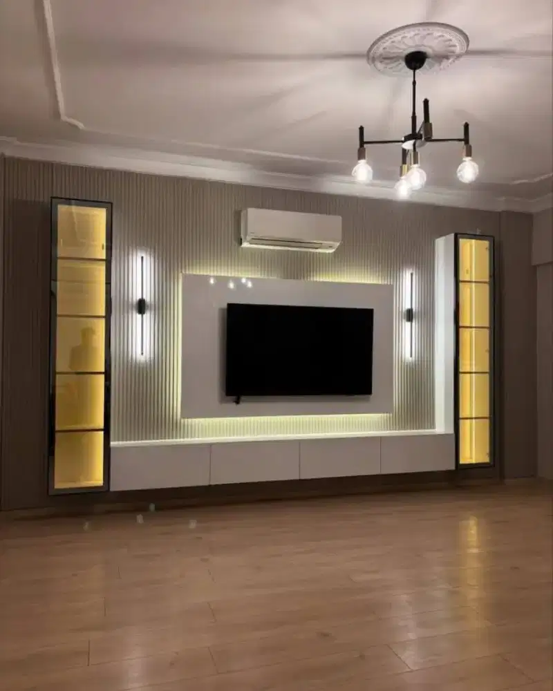 backdrop tv mini malis