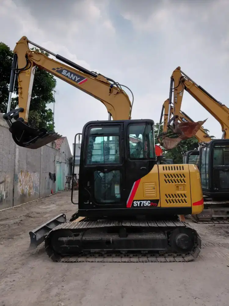 Excavator mini SANY - SY75