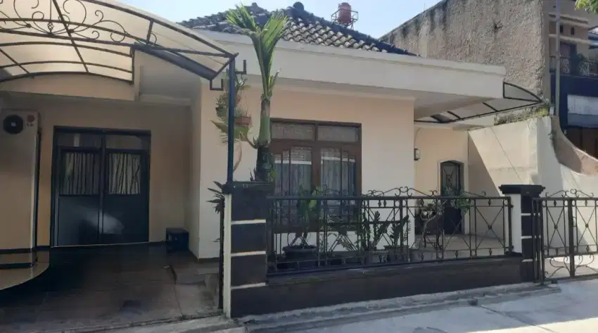 Rumah murah di komplek dekat kampus STT Telkom dan tol Buahbatu SHM