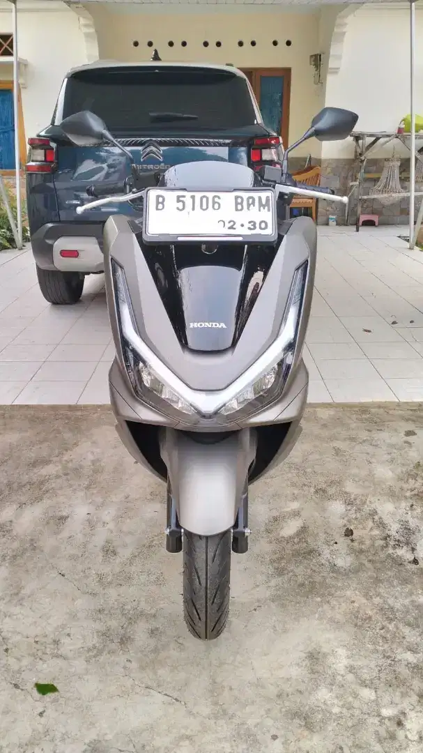 Bissmillah dijual motor Honda PCX 2025 istimewa