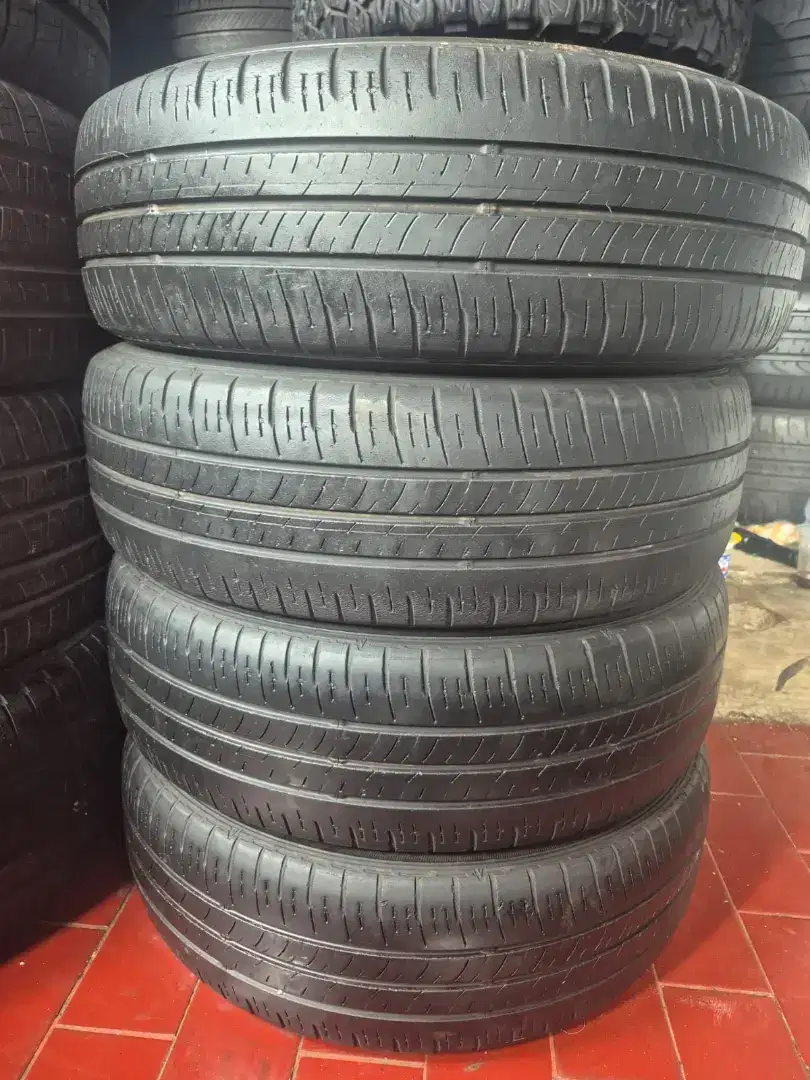 Ban copotan mazda Dunlop enasev EC300 185/60 R16 80% 2022..4pcs