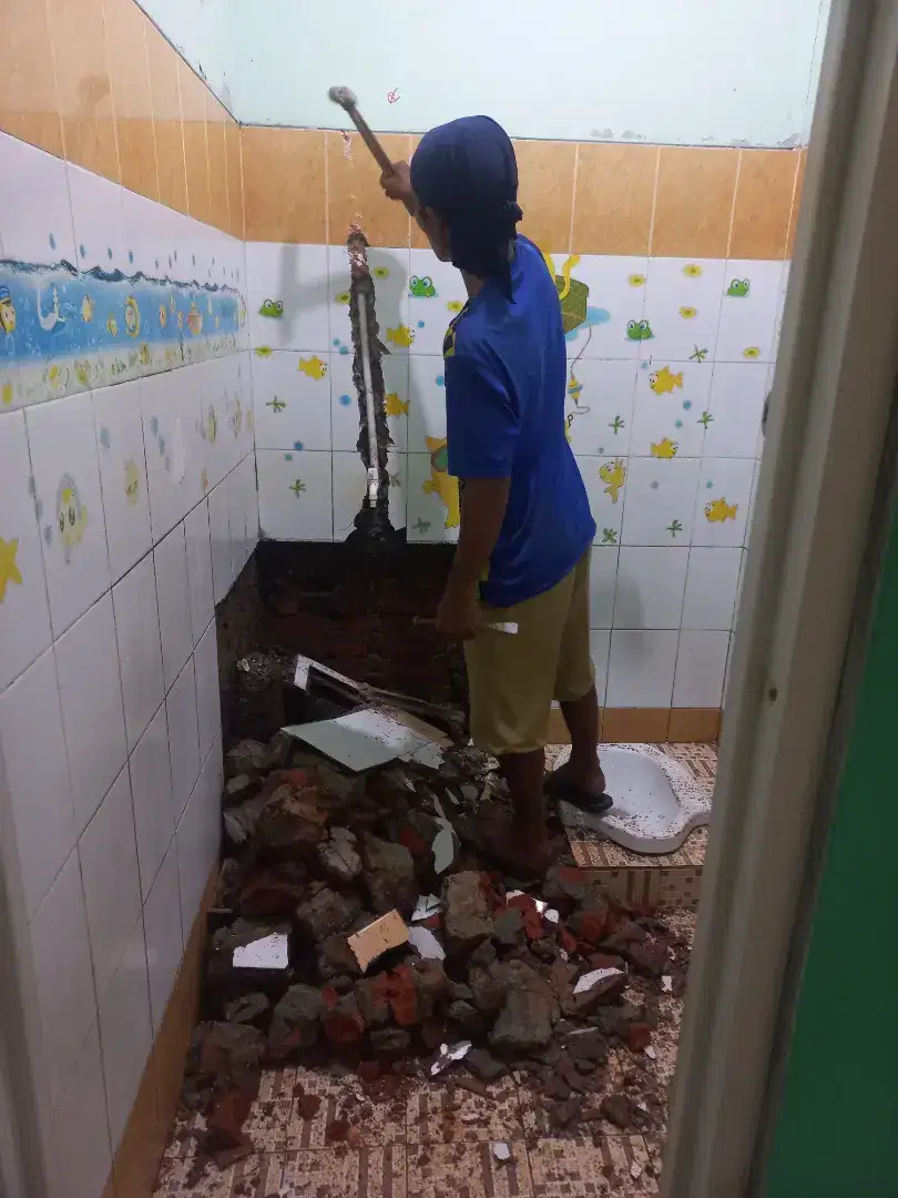 Tukang bangunan,renopasi,perbaikan atap bocor,dag,talang,kanopi,dll