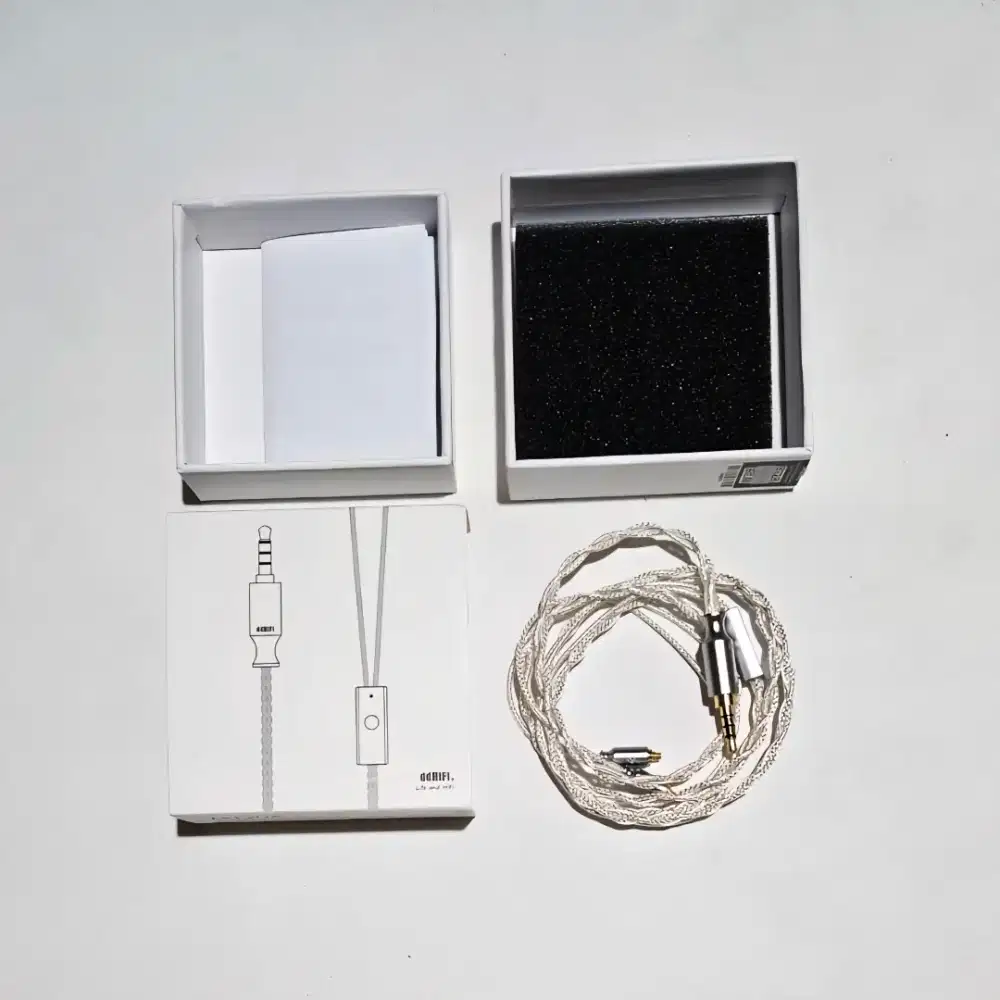 ddHiFi M120A Earphone Cable With Mic
Versi MMCX (3.5mm)