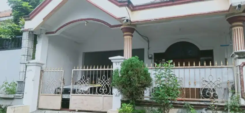 Dijual Rumah dg lokasi strategis