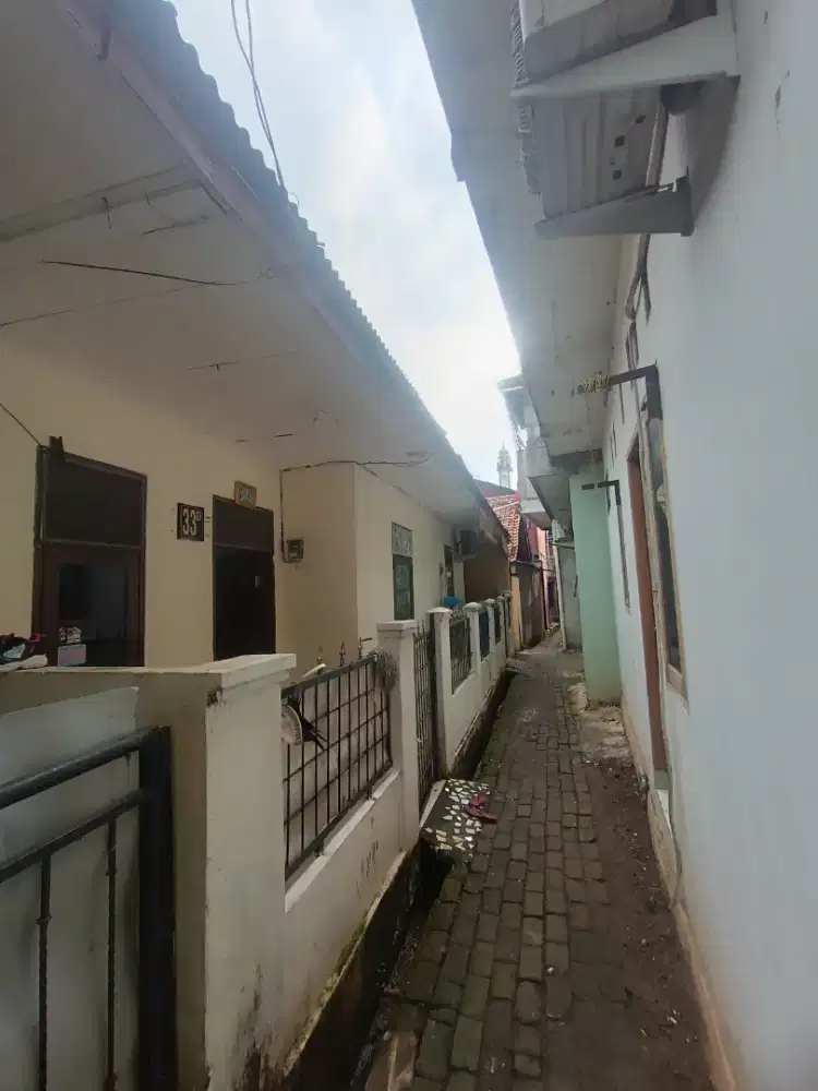 Dikontrakan rumah dekat brigif 17, Kalisari, Brimob