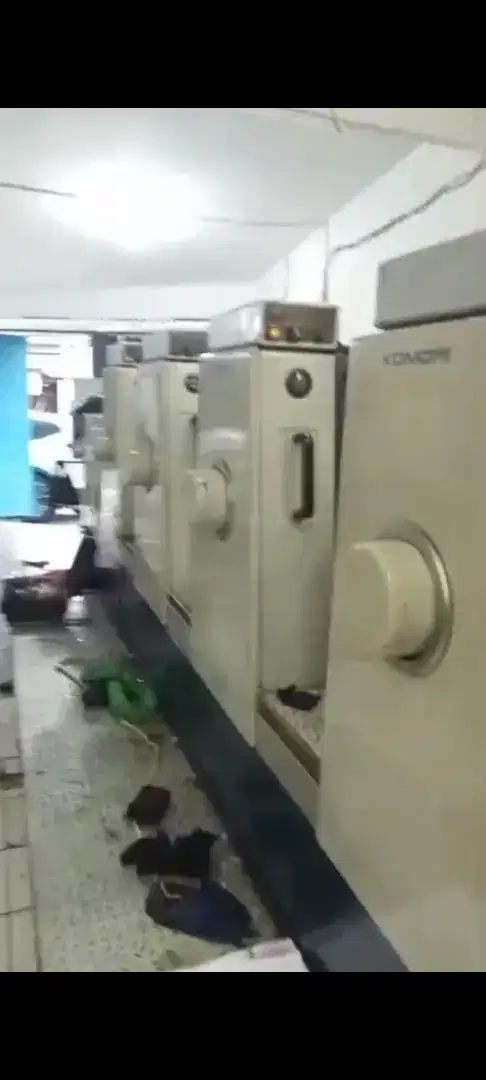 Di jual mesin cetak Komori Litrone 26 4warna