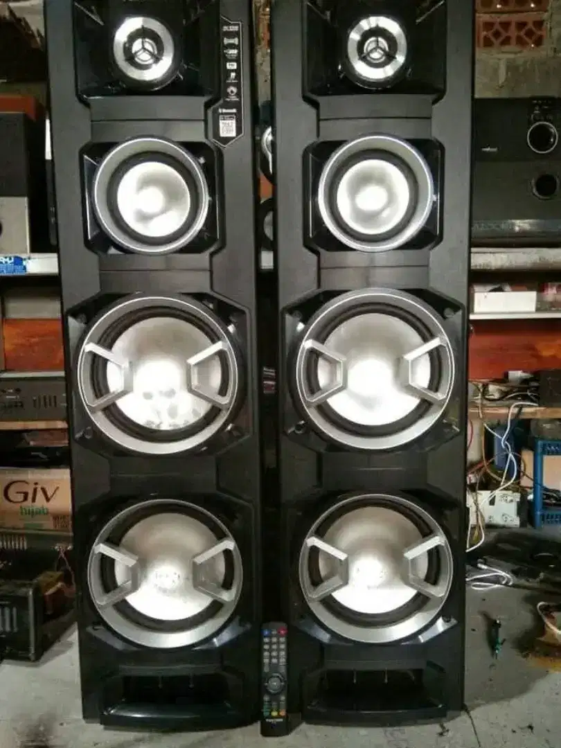 Speaker Polytron tipe pas 8EF22
