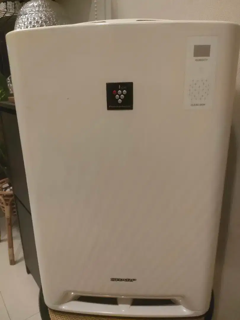 Air Purifier Sharp model KC-A40Y-W
