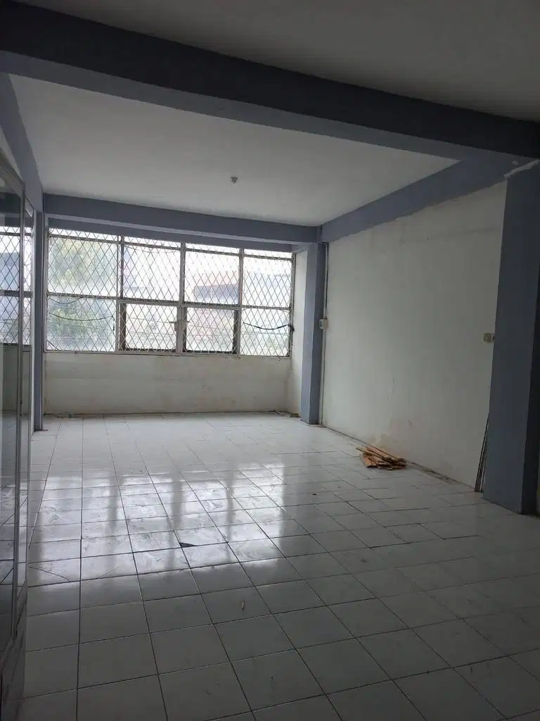 DIJUAL TANPA PERANTARA RUKO LOKASI SEBELAH TERMINAL RAWAMANGUN
