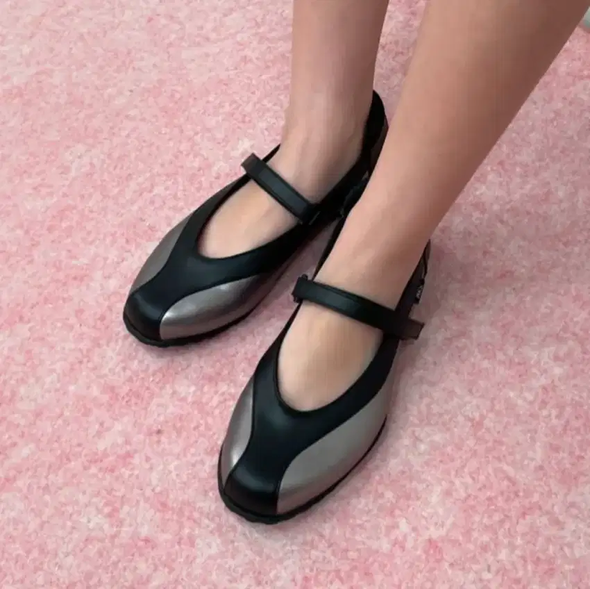 Jual Rugi MKS Shoes Bruna Flat Shoes Silver