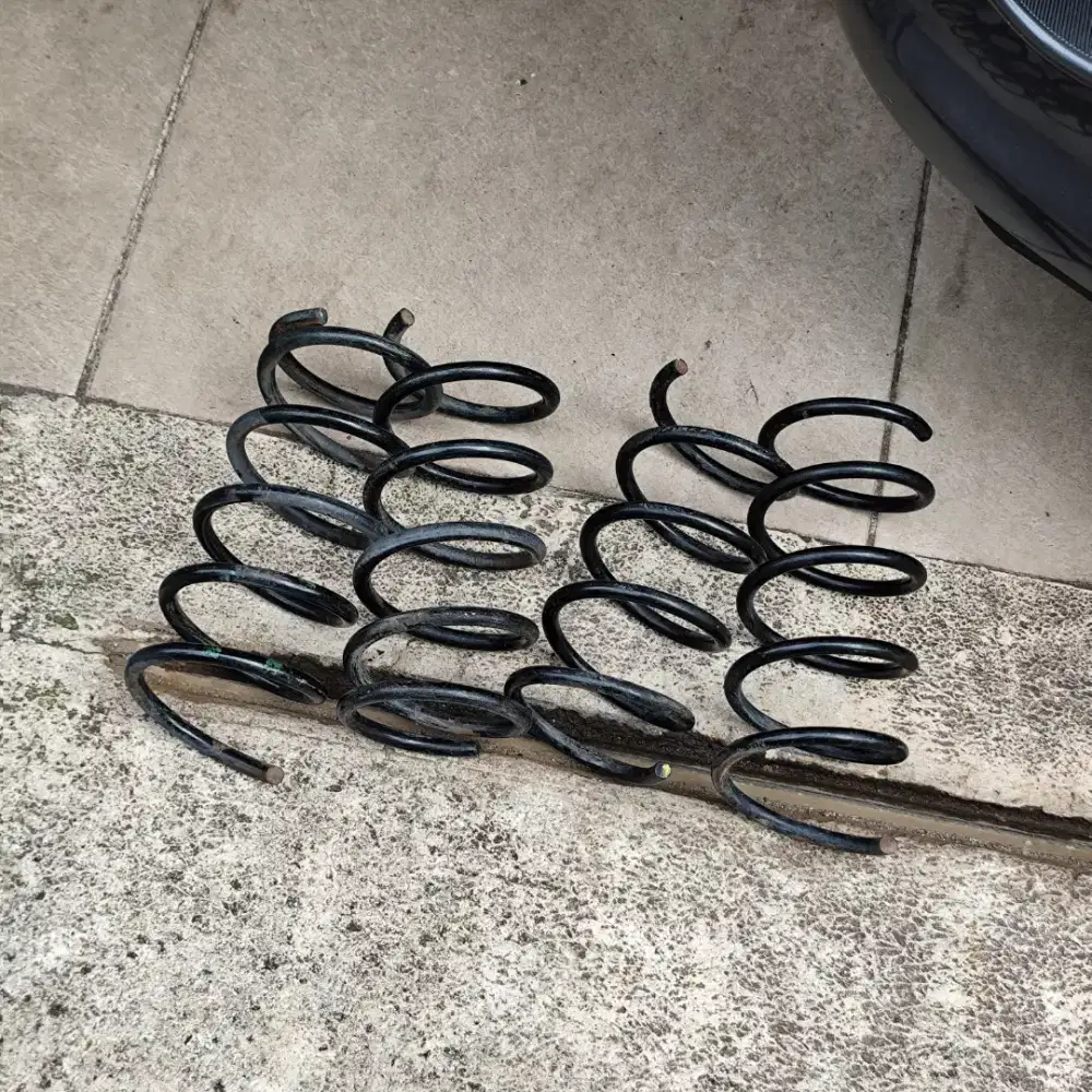 [agya ayla] per standar potongan