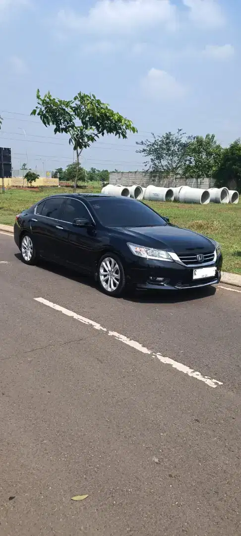 Accord VTiL 2015 Honda-Sensing Low Kilometer Antik