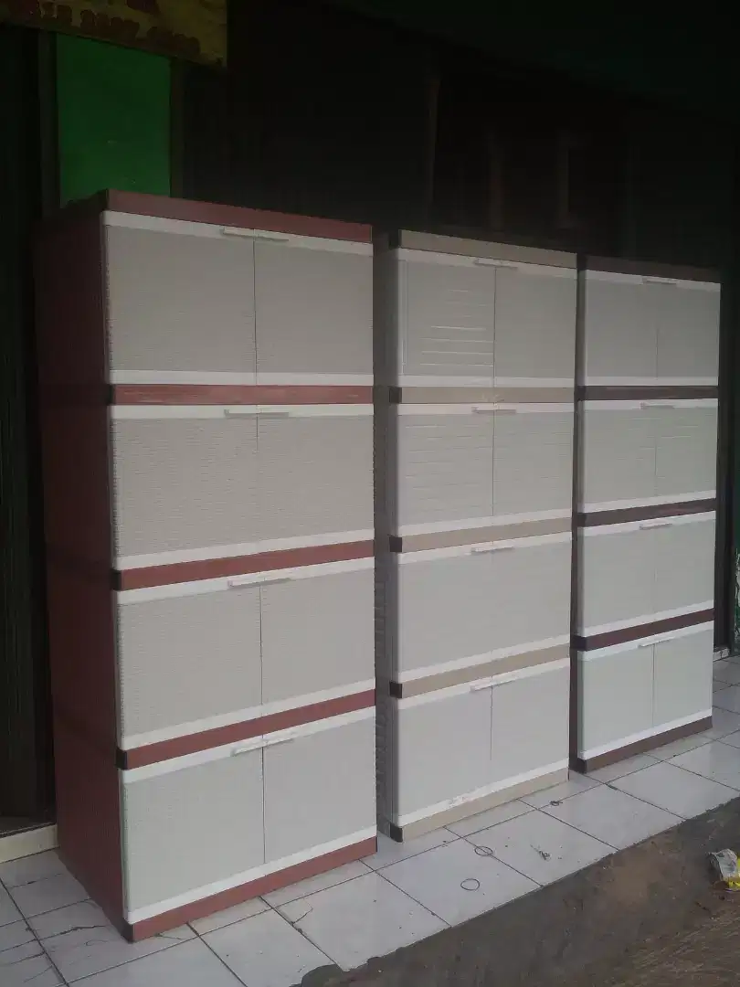lemari plastik club jumbo