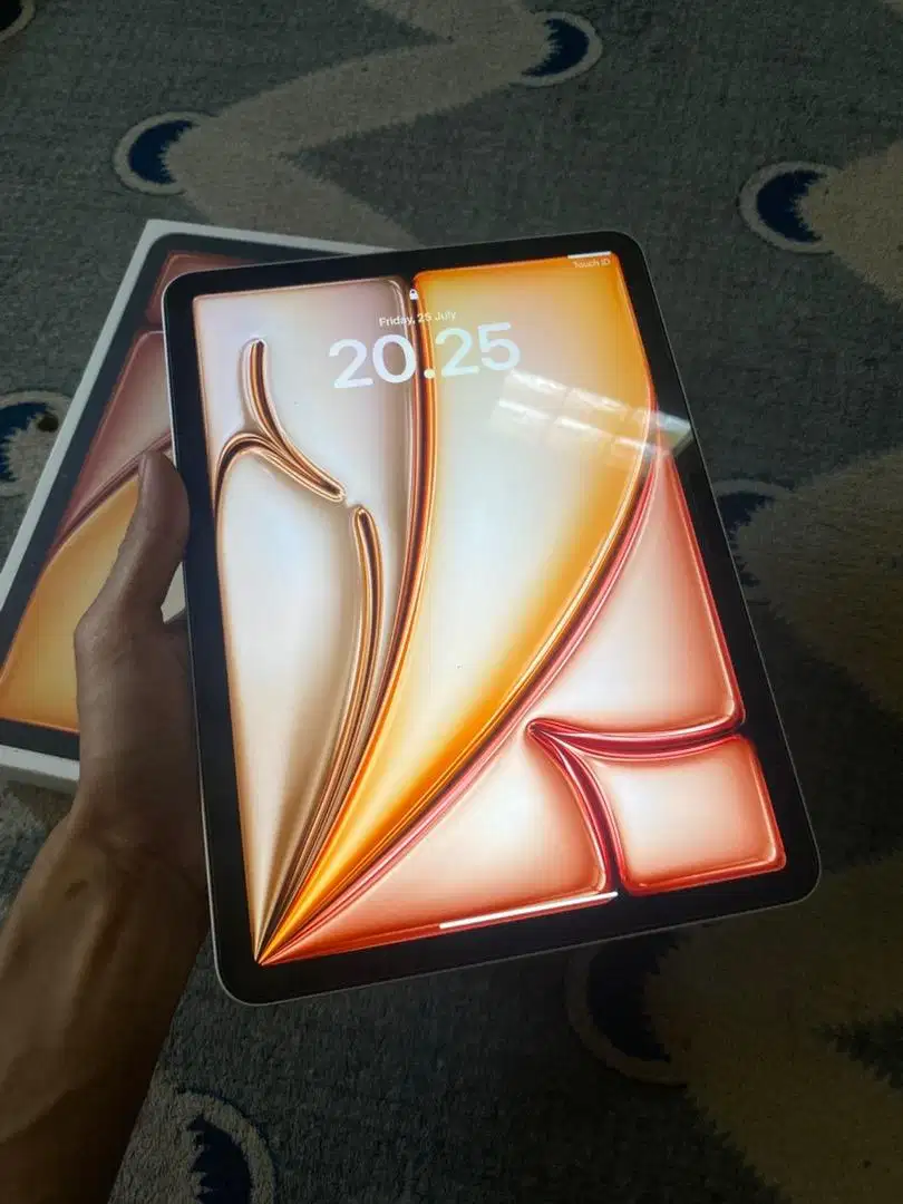 iPad Air 7 M3 128gb 11 inch wifi only mulus banget