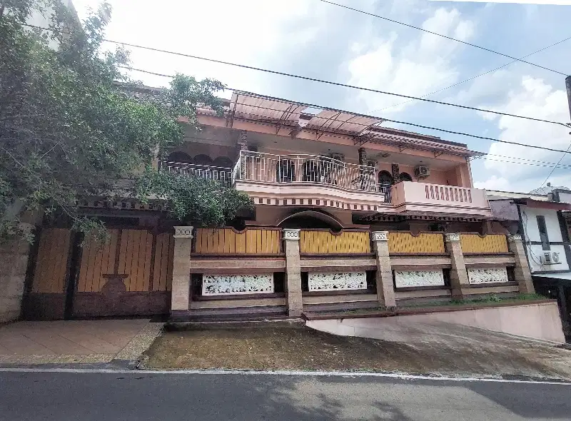 rumah kost putri full huni 2lt furnish dekat kampus uns
