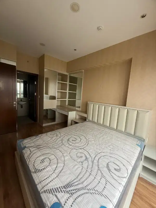 JUAL RUGI. Apart MTOWN SIGNATURE 1BR Furnished, In Front Of Mall SMS