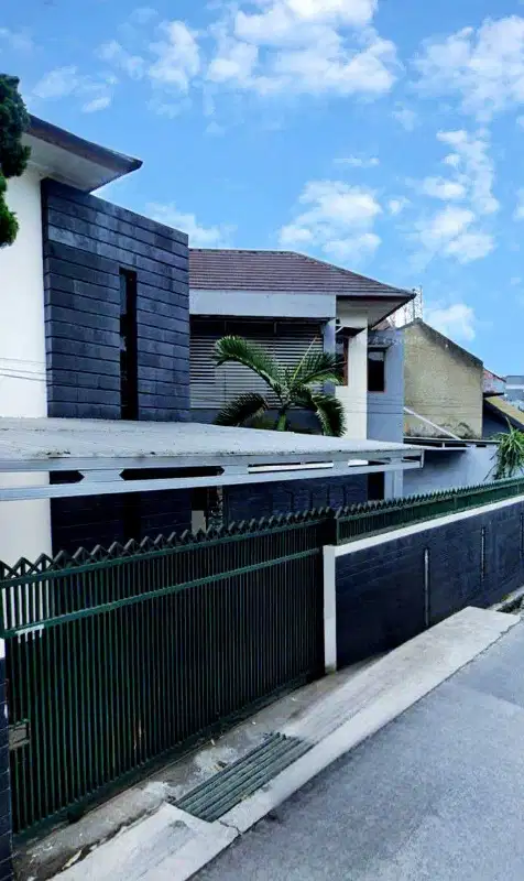 Dijual Rumah Kost Lux Ekslusif Aktif Di Tubagus Ismail Dago Bandung