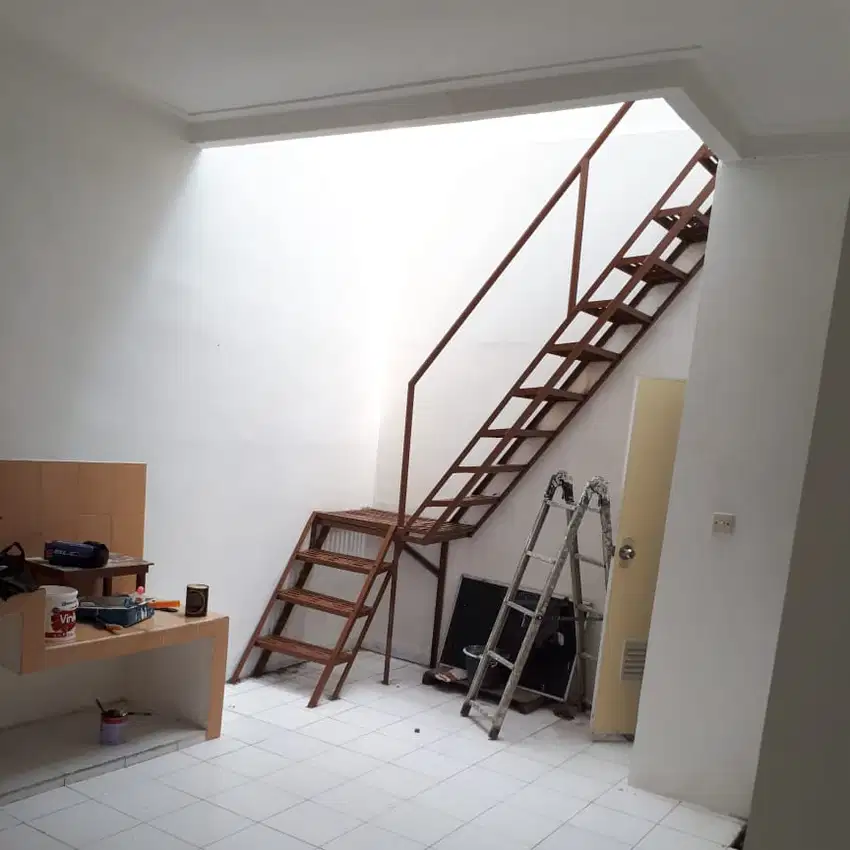 DIJUAL RUMAH DI MEADOW GREEN LIPPO CIKARANG