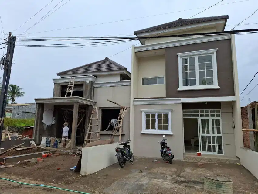 RUMAH VIEW KEREN 2 LANTAI TERMURAH KOTA MALANG