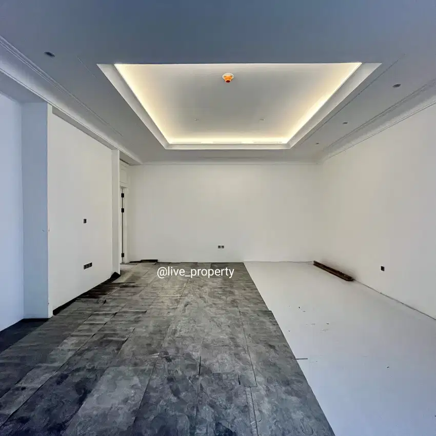Dijual Cepat Apartemen ST REGIS Setia Budi Jakarta Selatan