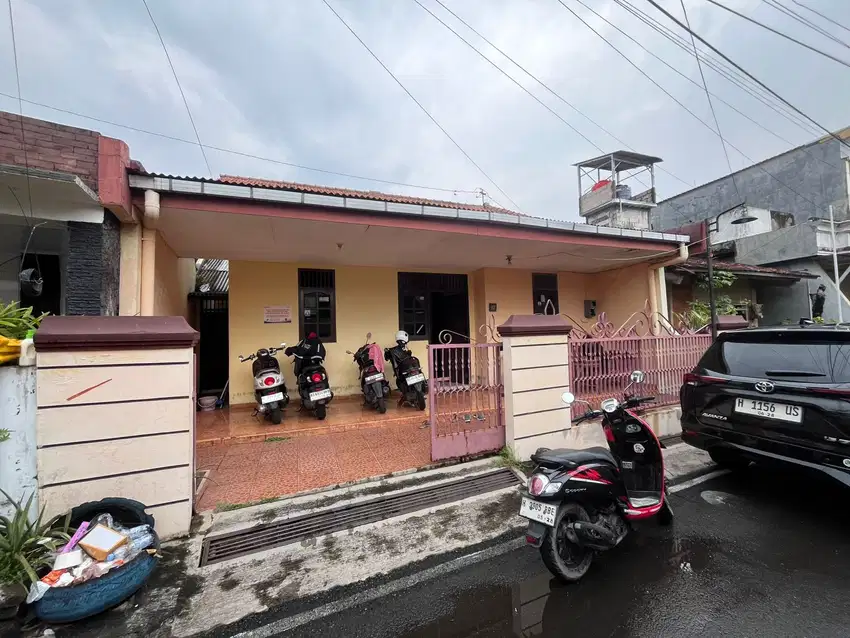 Dijual Melalui Lelang Rumah Kost 8 kamar Area UNDIP Pleburan