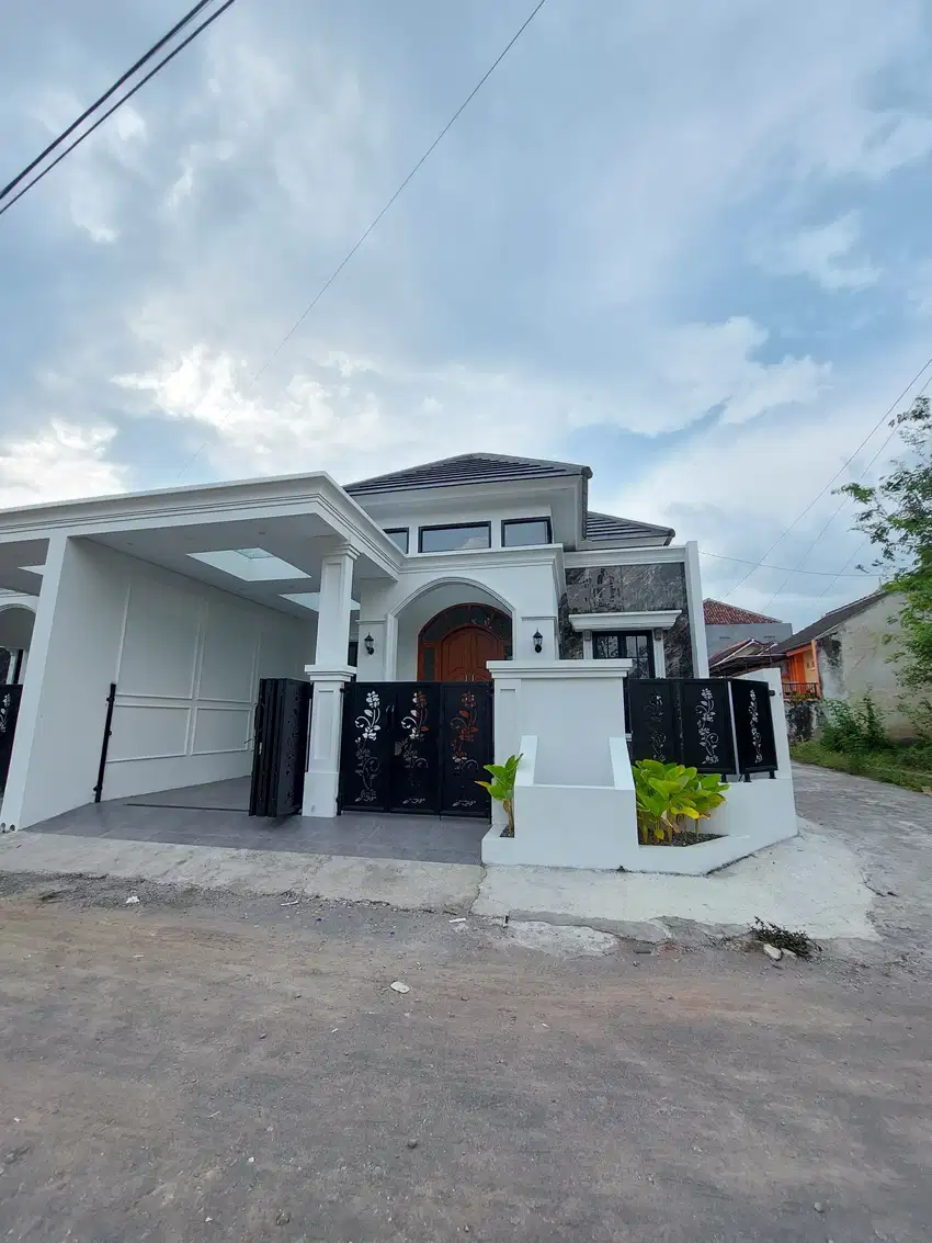 Dijual Rumah Mewah Klasik Modern di Sleman Yogyakarta