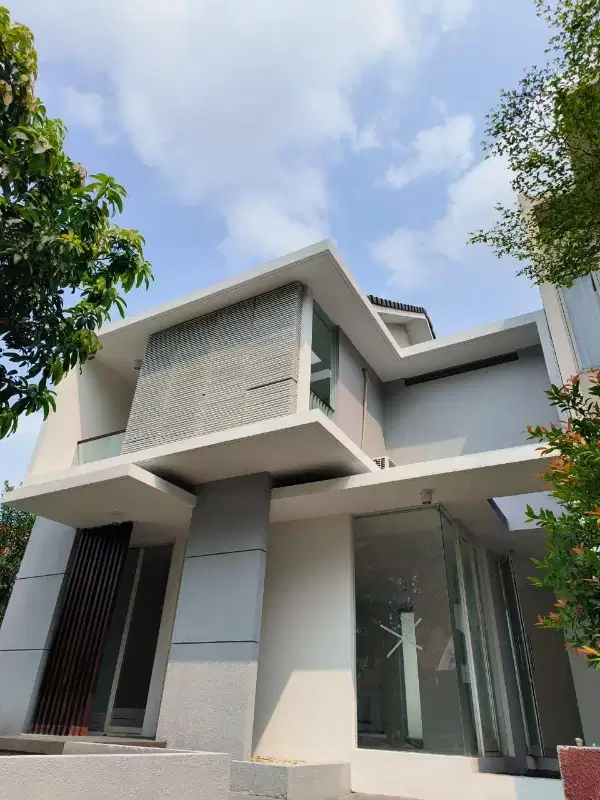 RUMAH BARU DI GREENWOOD ALAM HIJAU CITRALAND, SURABAYA BARAT