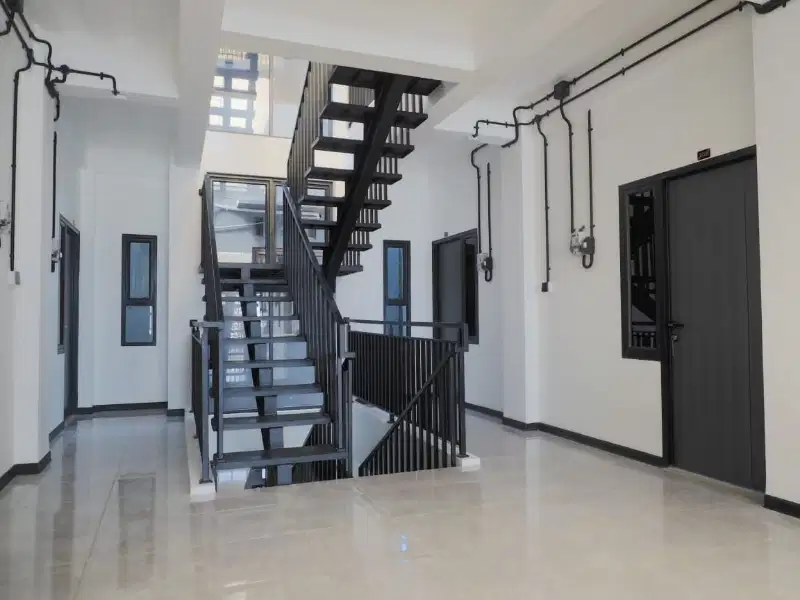 DIJUAL KOST AKTIF 4 LANTAI DEKAT KAMPUS UNDIP SEMARANG